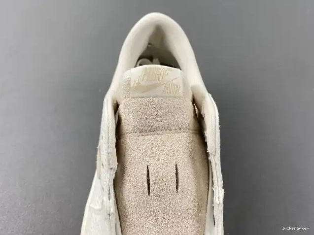 Reps LUCY Paul Low Retro Chris Jordan FZ0455-200 OG 1 0428